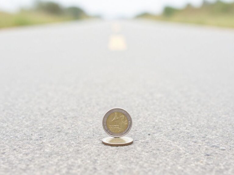 Ile kosztuje ubezpieczenie motocykla w 2026? Sprawdź, jak znaleźć najtańszą polisę i nie przepłacać!